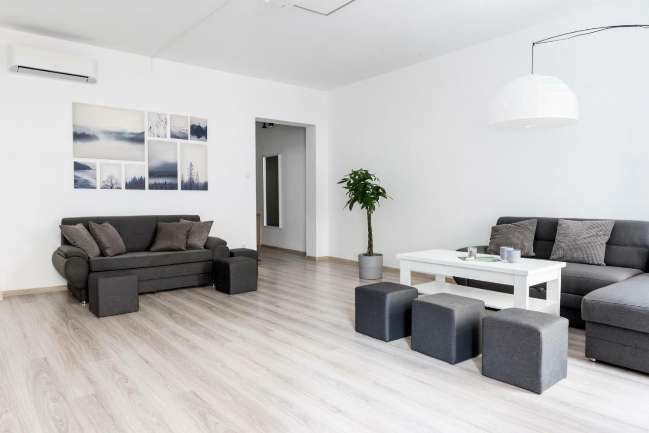 Tomasza 20 Apartment 140M2 Krasków Εξωτερικό φωτογραφία